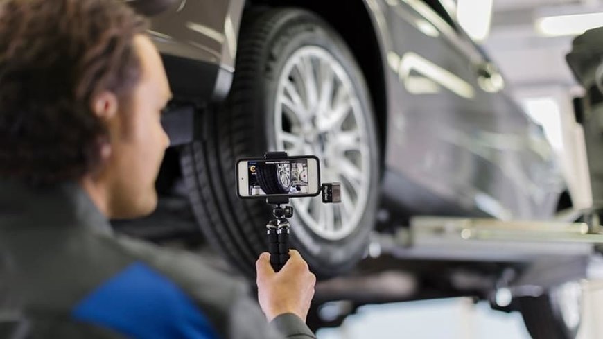 FORD BIETET HYGIENISCHEN WARTUNGS- UND REPARATUR-SERVICE INKLUSIVE DESINFEKTION DES FAHRZEUGS
